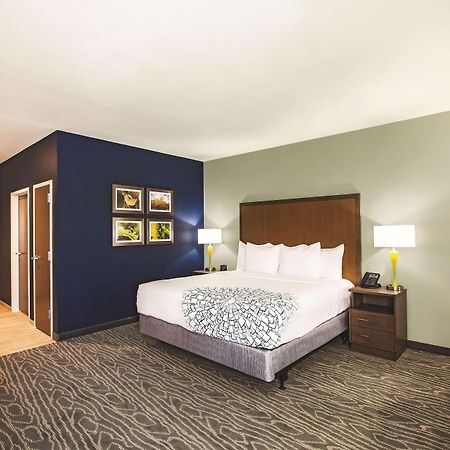 La Quinta By Wyndham Wichita Northeast Otel Dış mekan fotoğraf