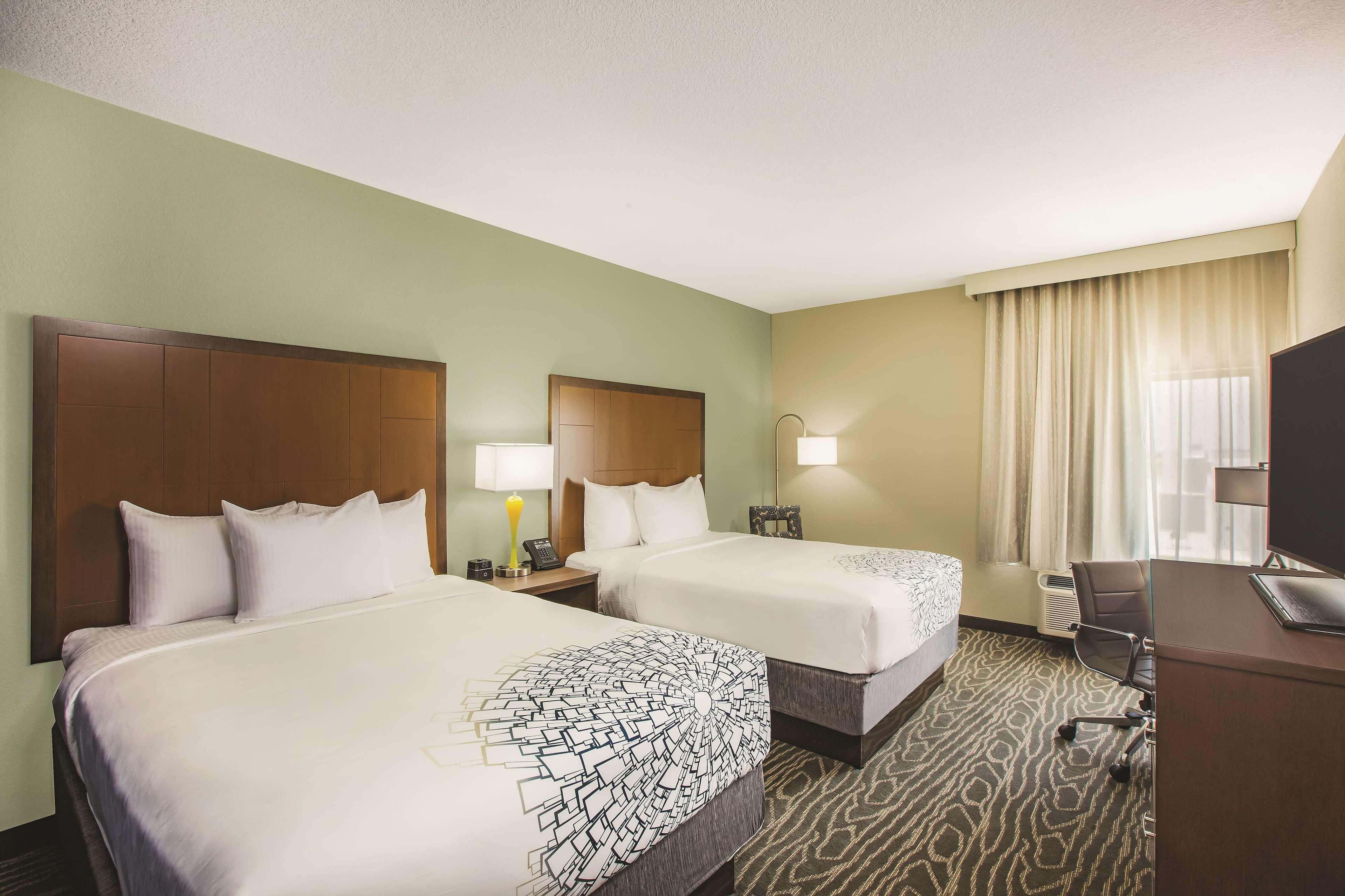 La Quinta By Wyndham Wichita Northeast Otel Dış mekan fotoğraf