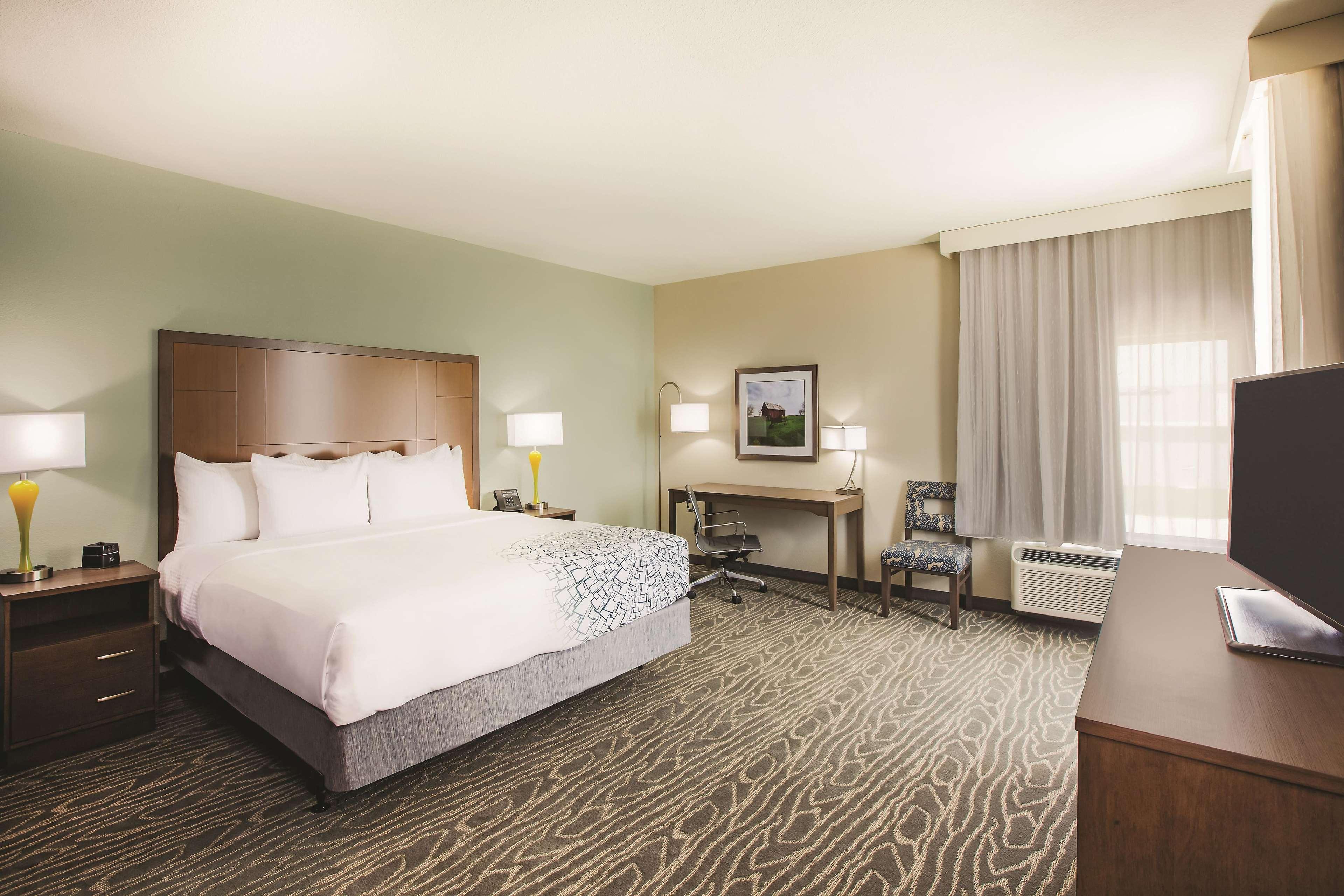 La Quinta By Wyndham Wichita Northeast Otel Dış mekan fotoğraf