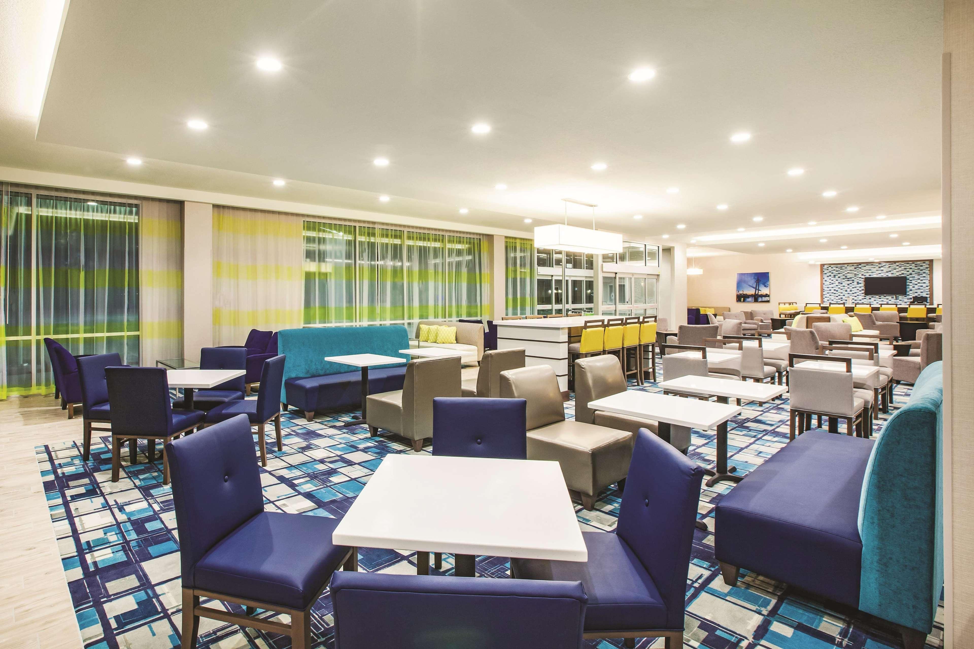 La Quinta By Wyndham Wichita Northeast Otel Dış mekan fotoğraf