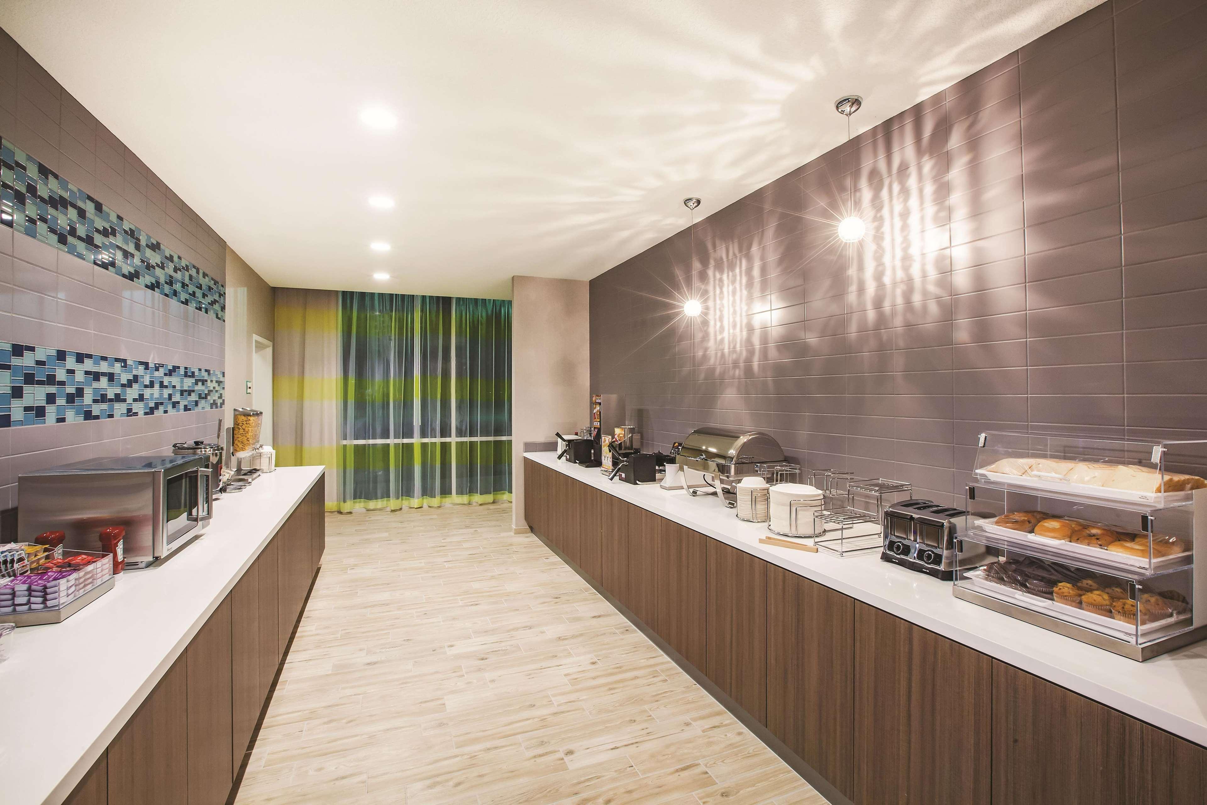 La Quinta By Wyndham Wichita Northeast Otel Dış mekan fotoğraf